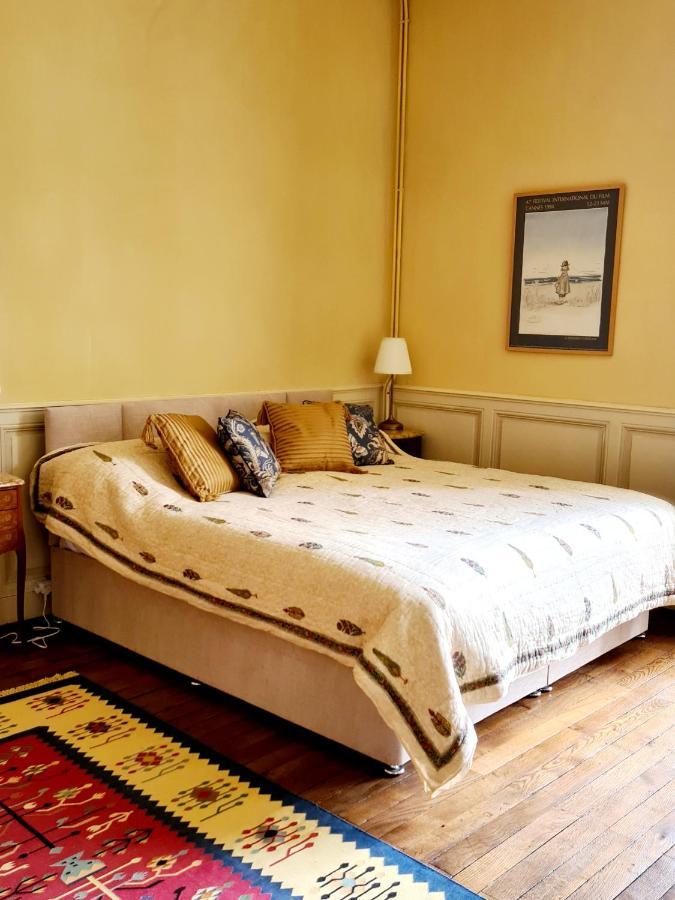 Maison Zola Bed & Breakfast Saint-Amand-Montrond Exterior photo